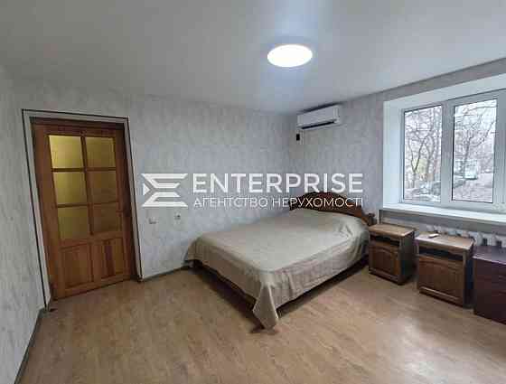 Продаж Квартира 4-кімнатна, 2/13 поверх на вул. Лобановского Киев