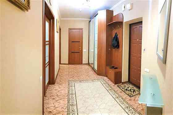 Оренда Квартира 2-кімнатна, 14/26 поверх на ул. Михаила Гришко, 9 Kiev