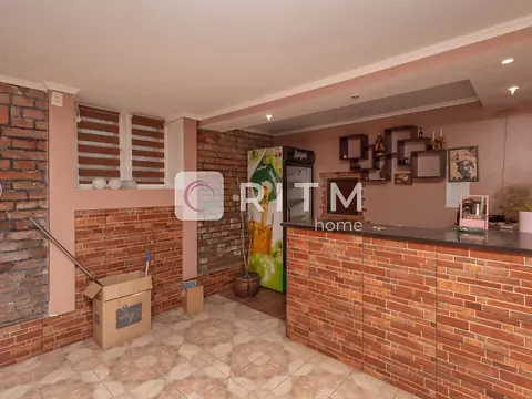 Продаж 2-поверховий   197.5 кв.м 5 кімн. на Федьковича Юрія вулиця 30 Чернівці - фото 8