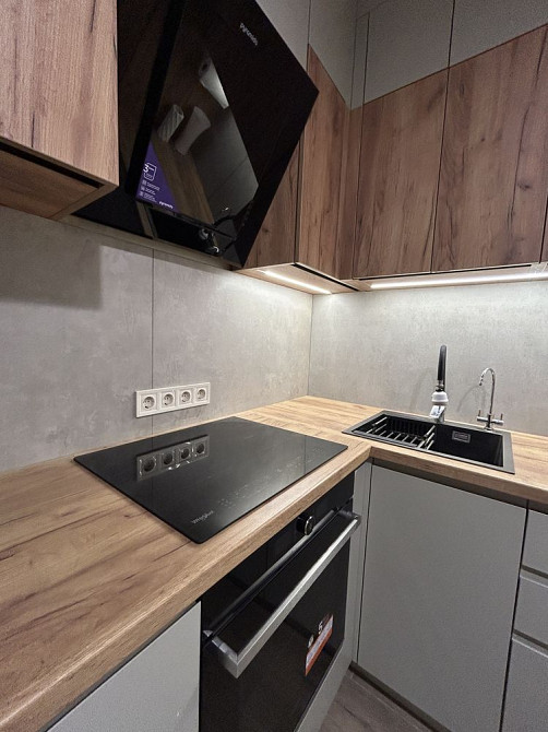 Продаж Квартира 1-кімнатна, 23/25 поверх на Кадетський Гай вул., д. 10 Київ - фото 3