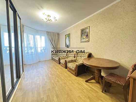 Продаж 3-к квартири за адресою Мішуги 2 код 21146895 Київ