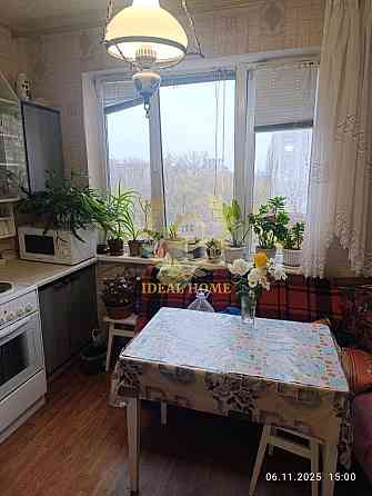 2-кімнатна квартира біля парку з видом на озеро, вул. Червоної Калини Київ