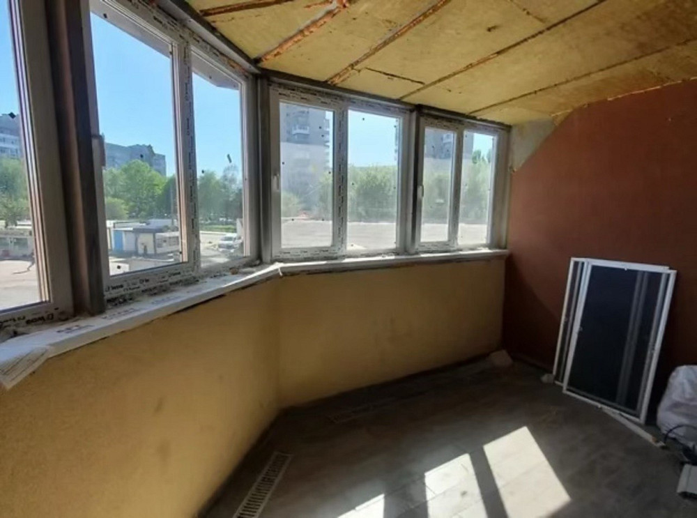 Продаж 3к Квартира 85 кв.м Вітрука 6г Zhytomyr - photo 3