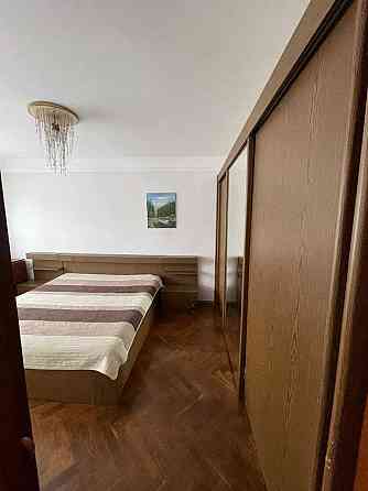 Оренда Квартира 3-кімнатна, 5/5 поверх на вул. Лейпцизька, 12 Київ