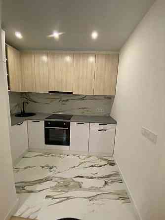 Продаж Квартира 2-кімнатна, 20/27 поверх на Лисогірська вул., д. 20 Киев