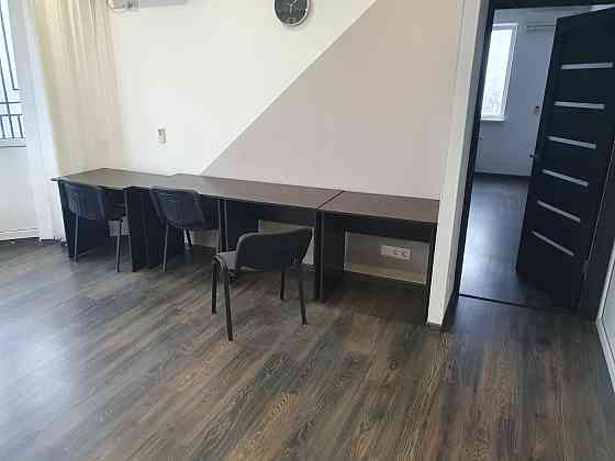 Оренда офісне приміщення на улица Мишуги Александра, д.12 приміщень - 4, поверх - 28/33 Киев