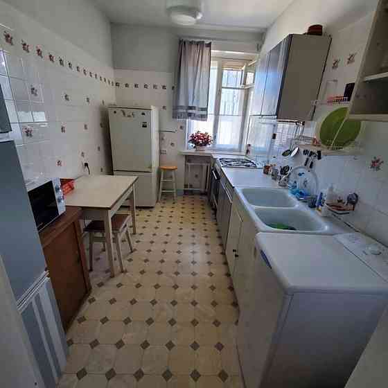 Оренда Квартира 1-кімнатна, 9/9 поверх на Предславинська, 38 Київ