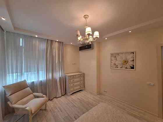 Продаж Квартира 2-кімнатна, 21/28 поверх на Велика Китаївська вул., д. 59 Київ