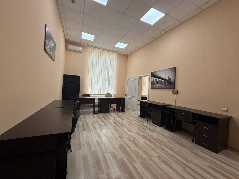 Оренда офісне приміщення на Армейская ул., 11 поверх - 1/17 Odessa - photo 1