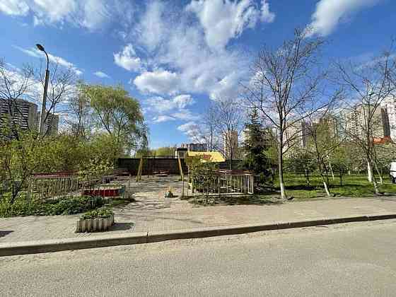 Оренда Квартира 1-кімнатна, 5/25 поверх на ул. Анны Ахматовой Київ