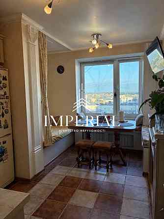 Продаж Квартира 1-кімнатна, 12/13 поверх на вул. Алма-Атинська Kiev