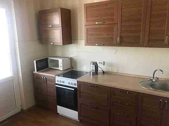 Оренда Квартира 1-кімнатна, 25/25 поверх на Софії Русової, 5б Київ