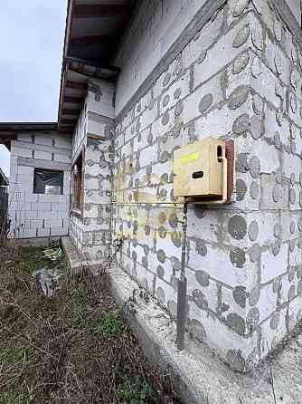 Продаж Будинок 4-кімнатний Kiev