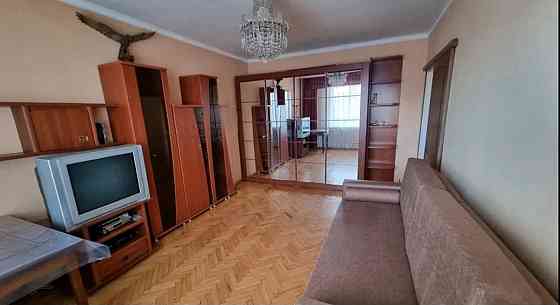 Оренда Квартира 3-кімнатна, 7/9 поверх на Вербицького, 24а Киев