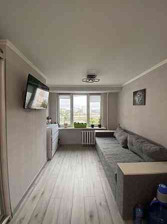 Продаж Квартира 1-кімнатна, 10/12 поверх на Миропільська, 15б Киев