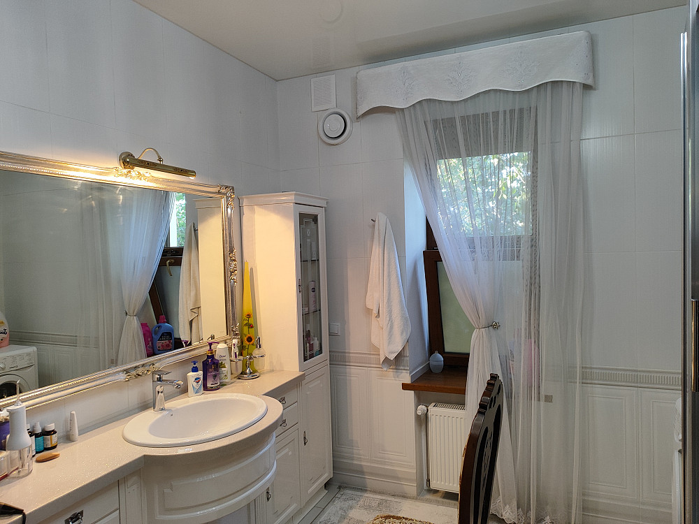 Продаётся великолепный 2х этажный дом в центре  с.Усатово. Усатове - фото 12