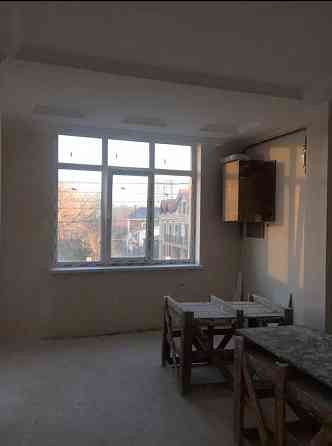 Продаж Квартира 2-кімнатна, 2/4 поверх на Цветочная ул. Odessa