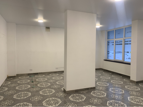 Продаж Приміщення вільного призначення площа 95 кв.м  на Антонича 12 Львів