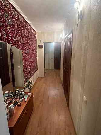 Продаж Квартира 3-кімнатна, 2/10 поверх на Княжий Затон вул., д. 12 Київ