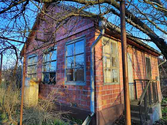 Продаётся  небольшая дача в Отрадово Одрадове