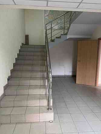 Оренда офісне приміщення на Лялі Ратушної поверх - 1/9 Винница