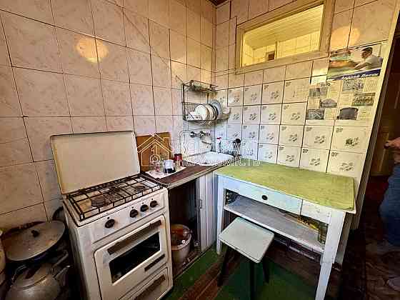 Продаж Квартира 2-кімнатна, 1/5 поверх на вул. Байрона Kharkiv
