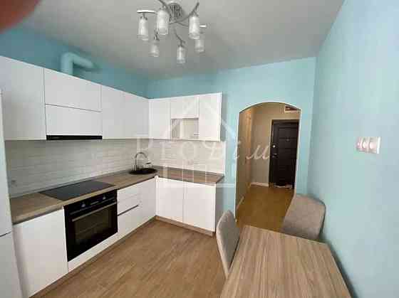 Оренда Квартира 1-кімнатна, 3/9 поверх на Героїв полку «Азов» вул. (Маршала Малиновського) Киев