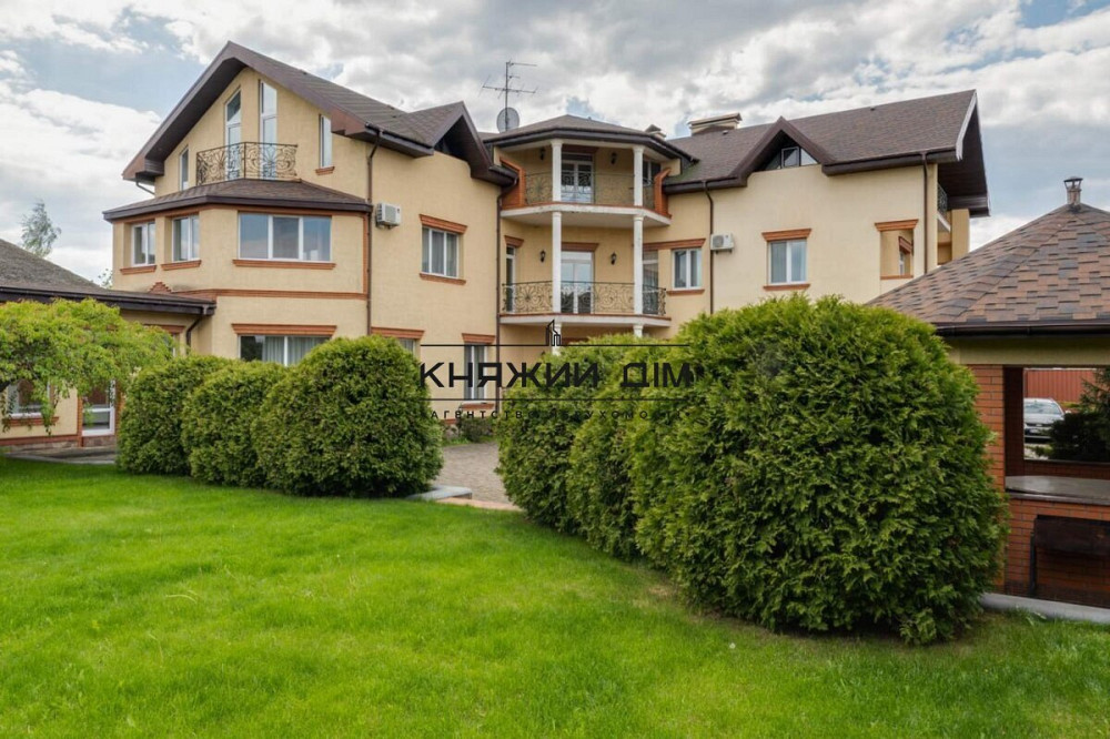 БЕЗ КОМІСІЇ Шикарний будинок в Козині на березі річки. № 139341 Козин (МИРОНІВСЬКИЙ район) - фото 1