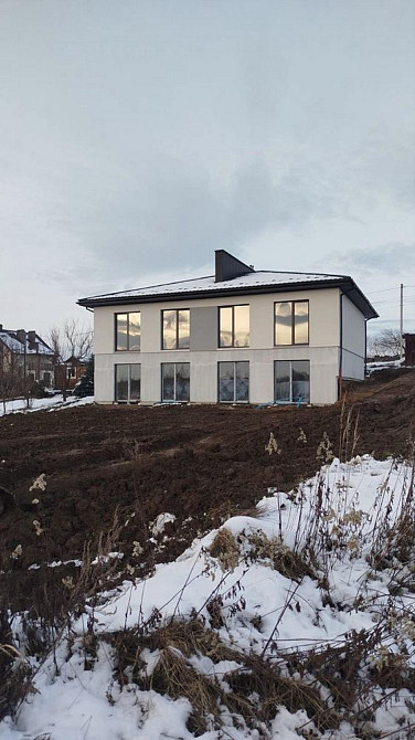 Продаж Будинок 4-кімнатний Запитов - изображение 1