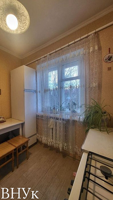 Продаж Квартира 2-кімнатна, 4/4 поверх на Центр Луцк - изображение 8