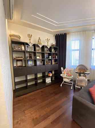 Продаж Квартира 2-кімнатна, 6/22 поверх на Генуэзская ул., 1 Одеса