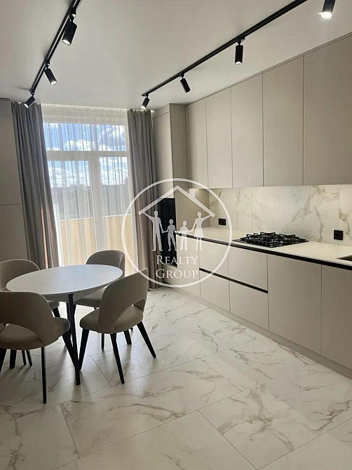 Продаж Квартира 2-кімнатна, 6/10 поверх на Угорська, 14є Львов - изображение 2