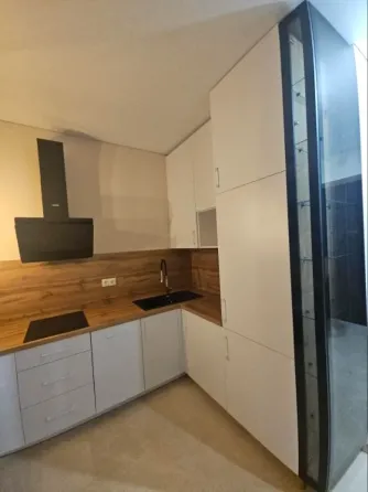 For rent 1-room Apartment 30 sq.m Мальовнича 2 Uzhhorod