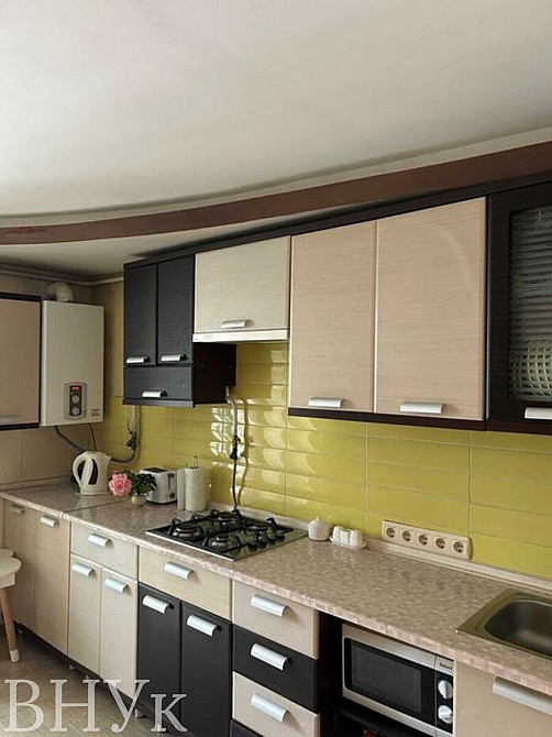 Продаж Квартира 2-кімнатна, 8/10 поверх на Симоненка Івано-Франківськ - фото 2