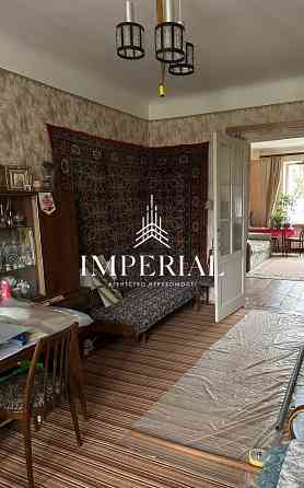 Продаж Квартира 2-кімнатна, 1/5 поверх на вул. Науки Київ