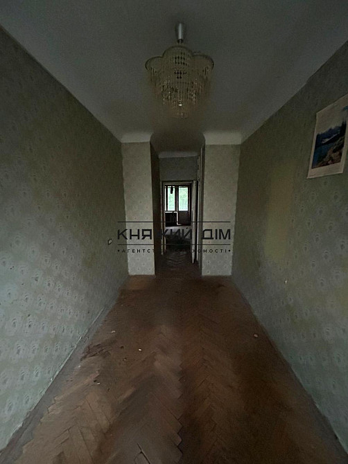 Продаж Квартира 2-кімнатна, 2/5 поверх на вул. Кутузова ул./Генерала Алмазова Киев - изображение 1