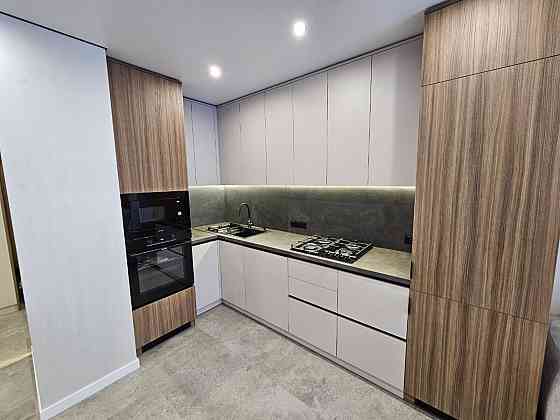 Продаж Квартира 1-кімнатна, 5/10 поверх Uhornyky (Kolomyiskyi raion)