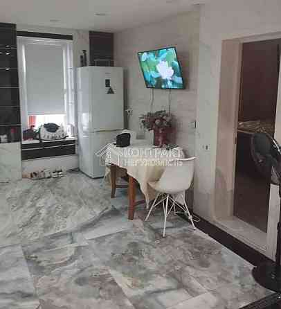 Продаж Будинок 8-кімнатний на вул. Рудаківська Харьков