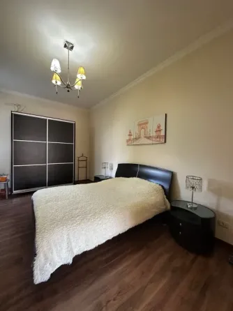 For sale 3-room Apartment 110 sq.m Троицкая Odessa