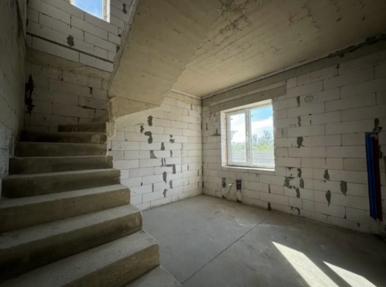 Продаж Будинок 4-кімнатний на ул. Степовая, 62г Nerubaiske