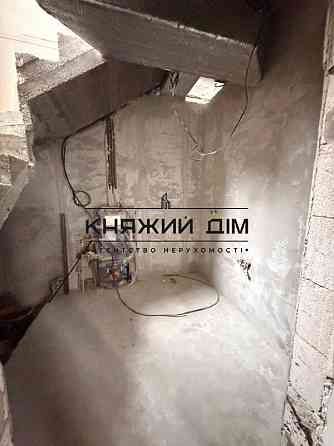 Продаж Будинок на Садовая ул. Kiev