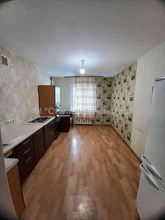 Продаж Будинок 3-кімнатний на Милославська вул., 12 Київ