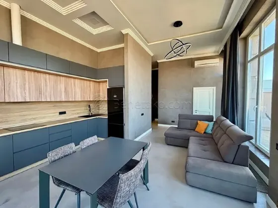 For sale 4-room Apartment 153 sq.m Леонтовича, 16А Odessa