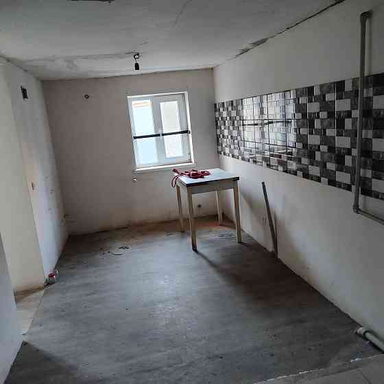 Продаётся дом с большим участком на Кривой Балке, рядом Слободка. Одеса