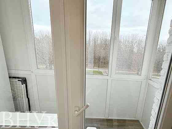 Продаж Квартира 4-кімнатна, 3/5 поверх на Потебні Луцьк