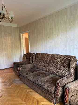 Оренда Квартира 2-кімнатна, 3/5 поверх на Здановської, 21/14 Kiev