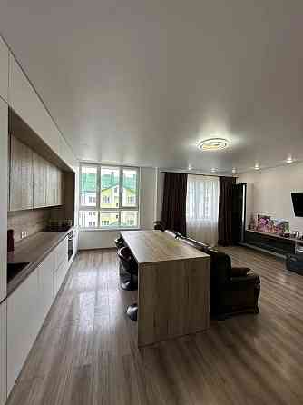 Продаж Квартира 3-кімнатна, 3/4 поверх на Червоної калини, 2 Сокільники