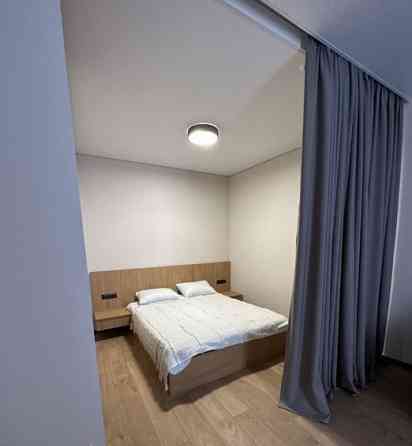 Продам 2х комнатную  квартиру на Каманина. Одеса