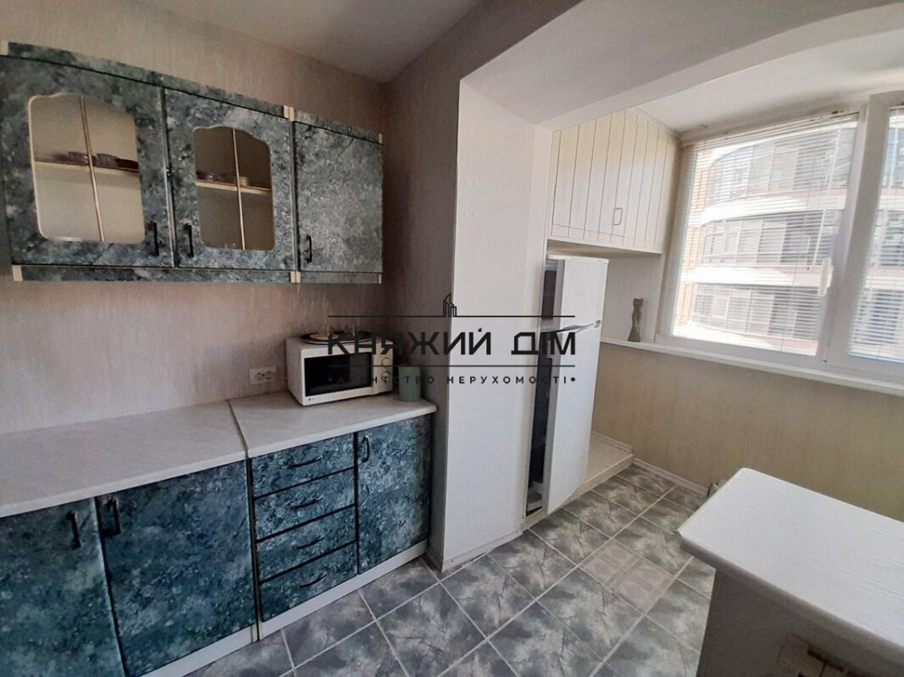 Оренда Квартира 3-кімнатна, 4/12 поверх на Тургеневская ул. Київ - фото 6