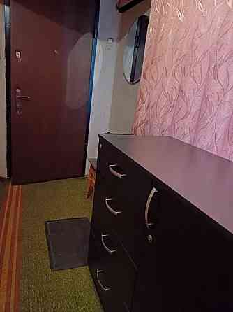 Оренда Квартира 1-кімнатна, 1/9 поверх на Празька, 17 Киев